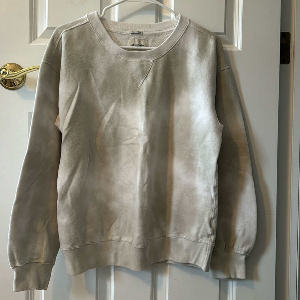 Abercrombie & Fitch tan-ish crew neck sweatshirt with tie dyed pattern